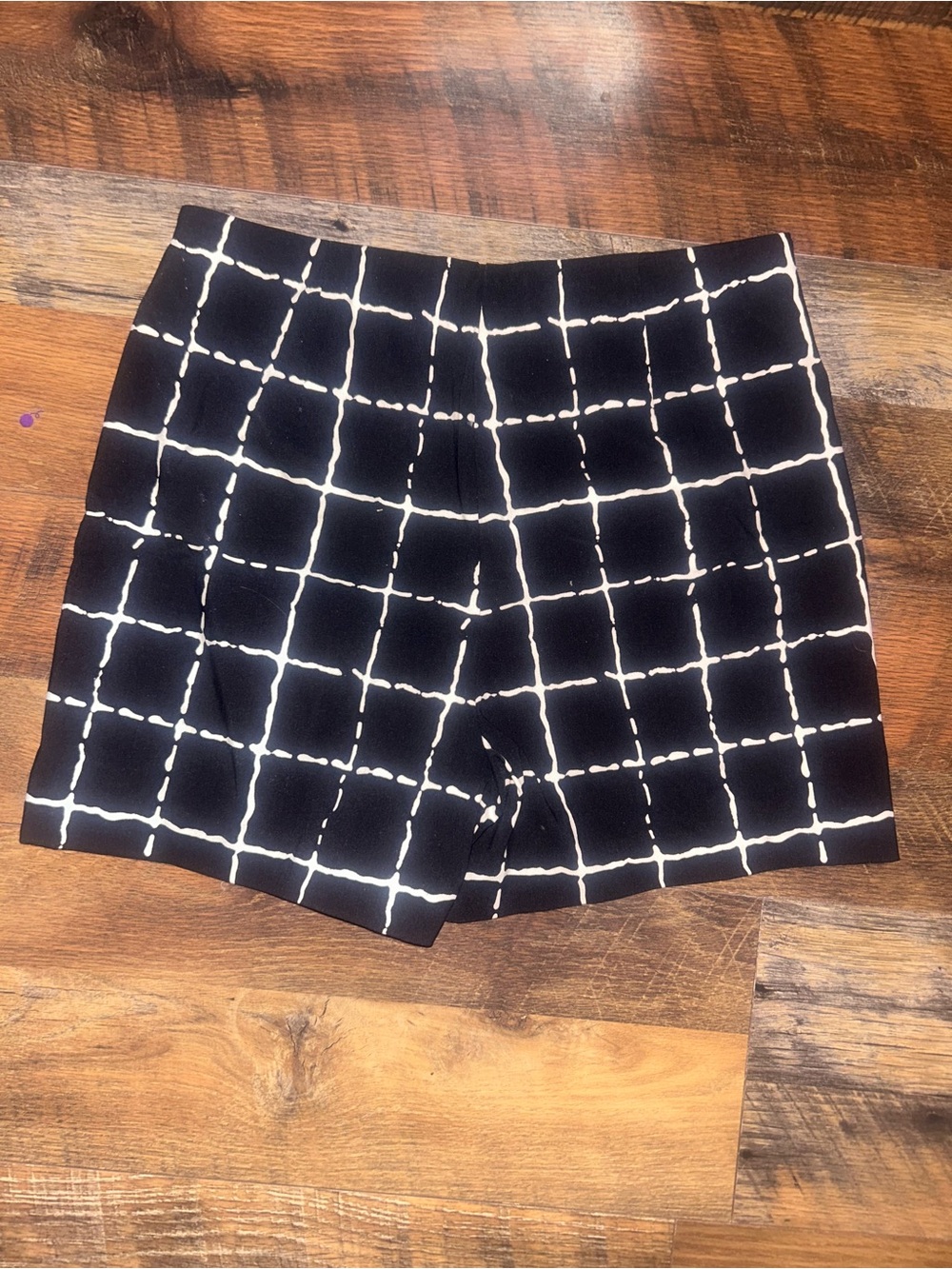 Cato Black and White Grid Women’s Shorts